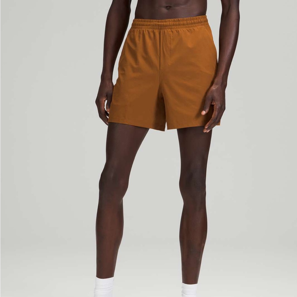 SIZE L Copper Brown Lulu Lemon Pace Breaker Shorts 5”